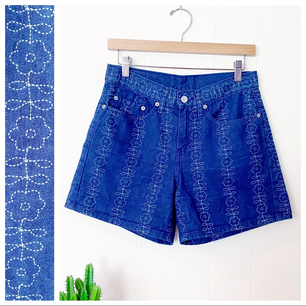 ❌SOLD❌Levi’s Retro Floral Stripe High Waist  Denim Short